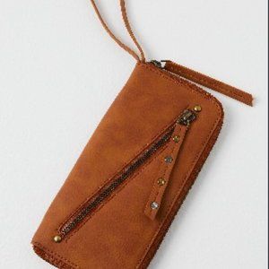 Free People Distressed Vegan Wallet Brown Brand NEW NWT